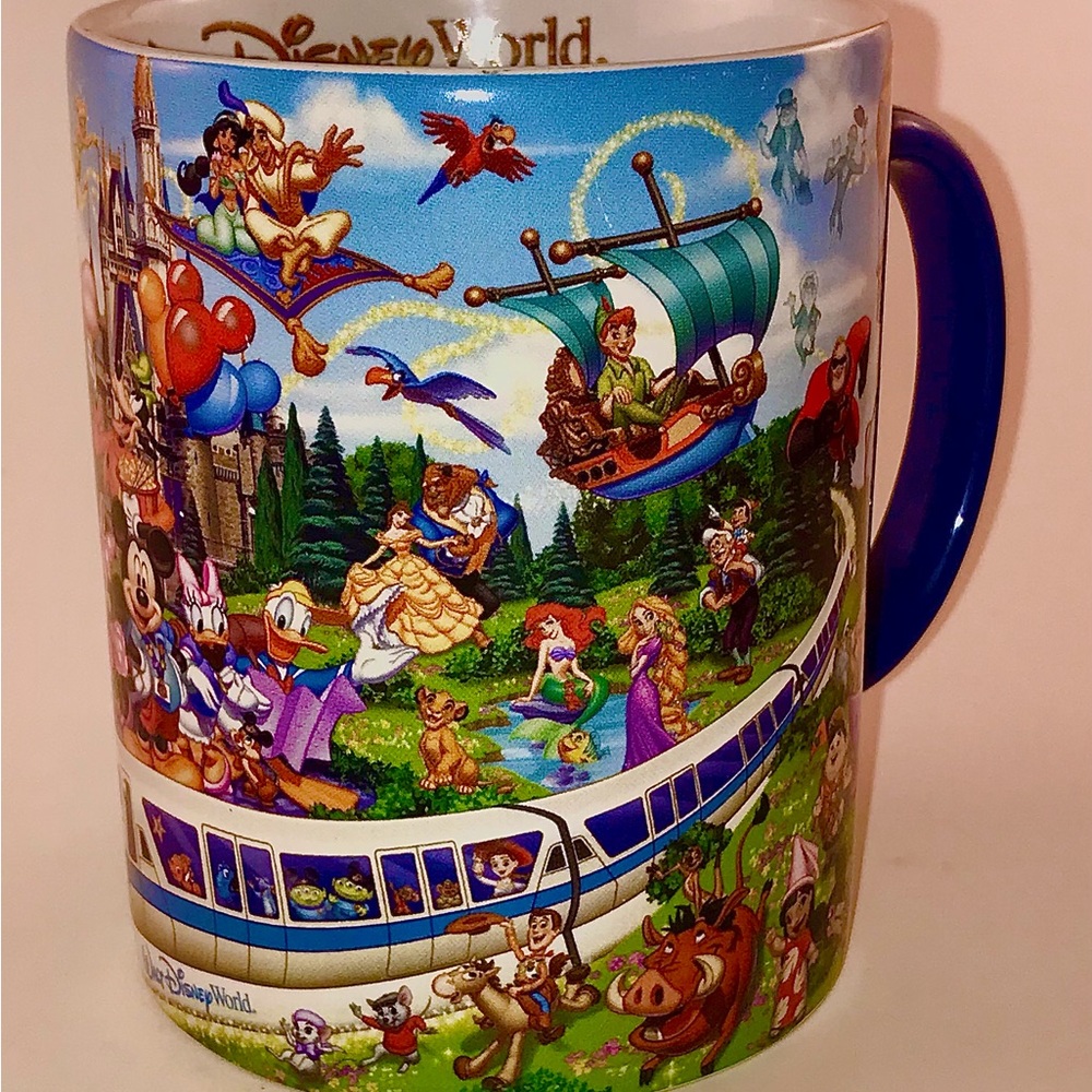 Disney/Pixar Authentic Disney Parks Mug Mickey Minnie Mater Aladdin Woody Pluto